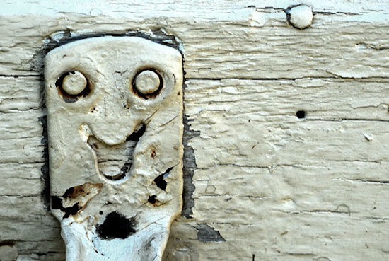 50 Things That Look Like Faces - Pareidolia | The Mary Sue